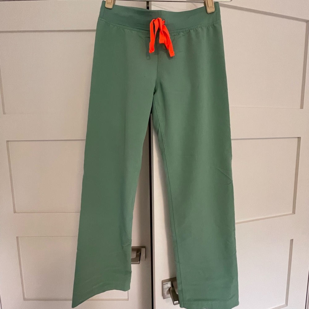 Figs Livingston Scrub Pants